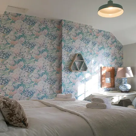 Micklethorn At Broughton Sanctuary Ferienhaus *