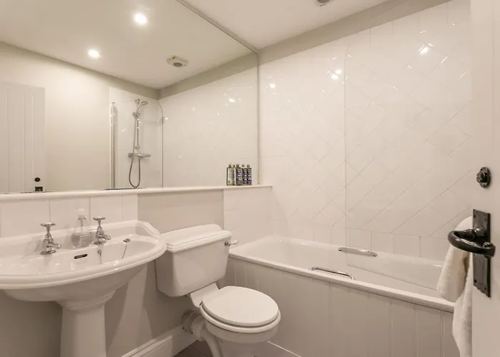 Micklethorn At Broughton Sanctuary Holiday home Skipton